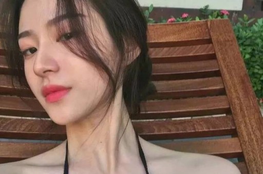 太嚣张了！顶流女星私宅约会被拍金晨有苦难言、黄晓明也道歉！